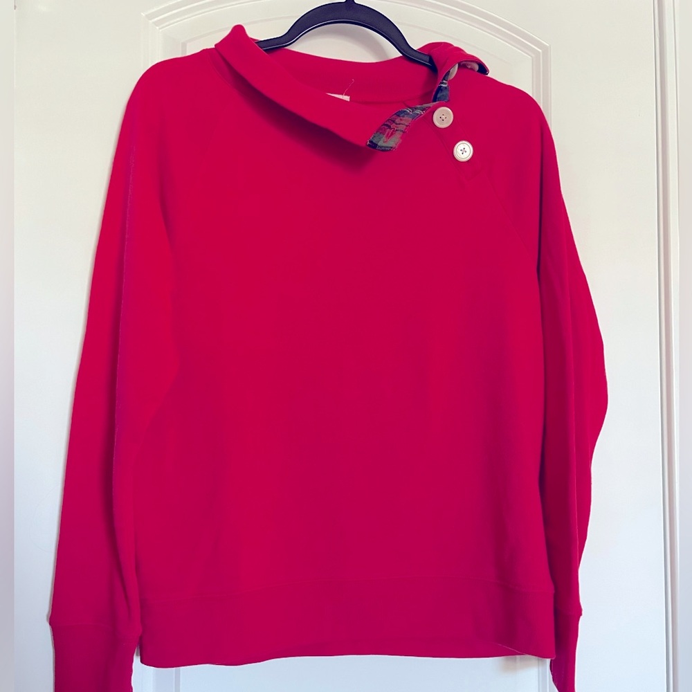 ❤️ J Crew red sweater with button collar